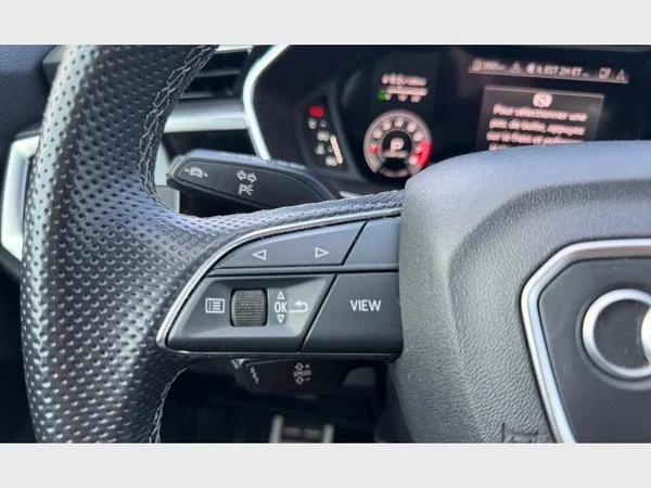 Audi Q3 Sportback (2022) — foto 14 van 29