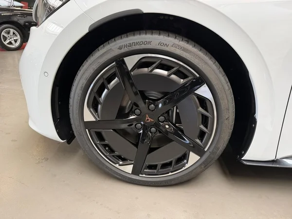 CUPRA Born (2026) — foto 16 van 24