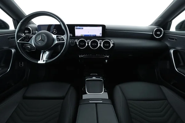 Mercedes-Benz A-Klasse (2023) — foto 3 van 16