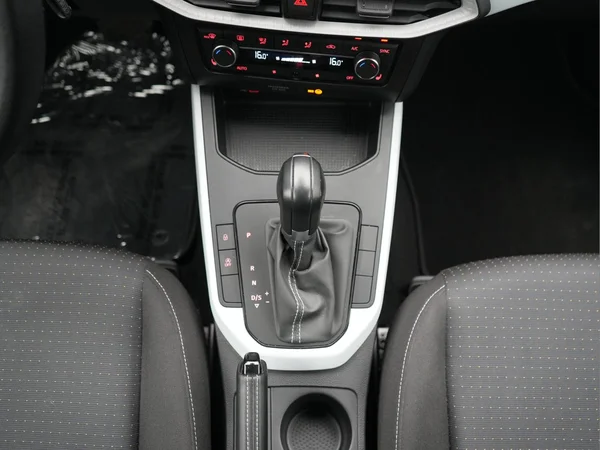 SEAT Arona (2023) — foto 16 van 38