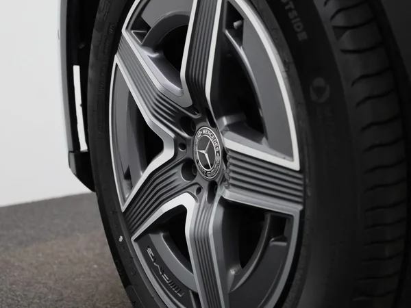 Mercedes-Benz GLC (2025) — foto 43 van 52