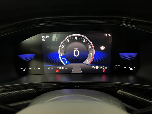 VOLKSWAGEN T-Cross (2023) — foto 17 van 19