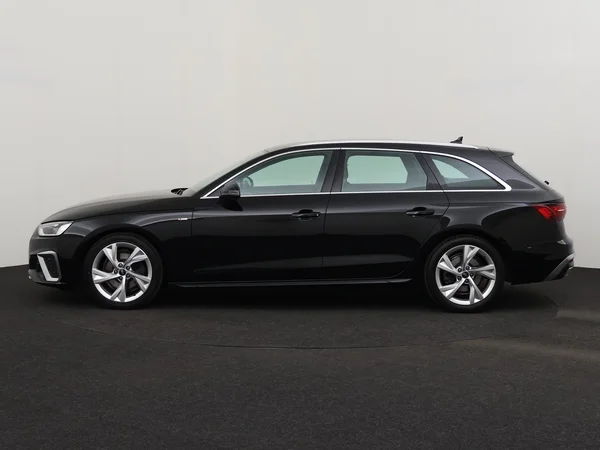 AUDI A4 (2024) — foto 12 van 29