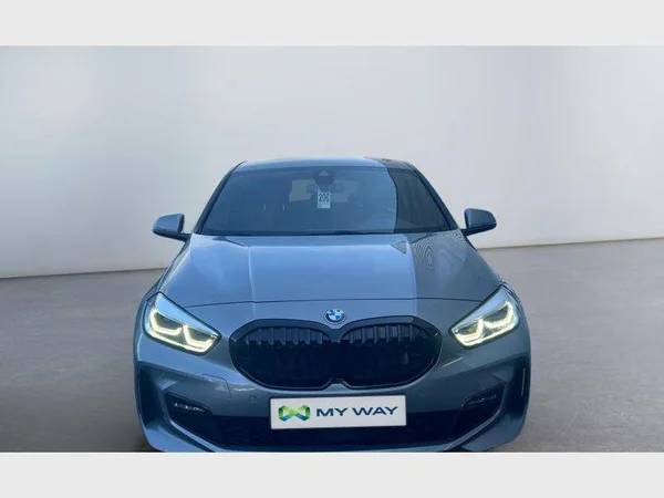 BMW 1 Hatch (2022) — foto 12 van 25
