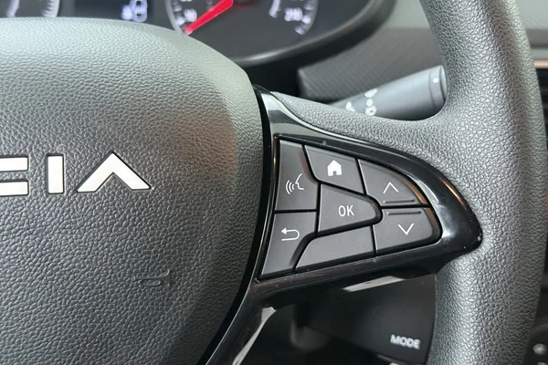 Dacia JOGGER (2024) — foto 6 van 16