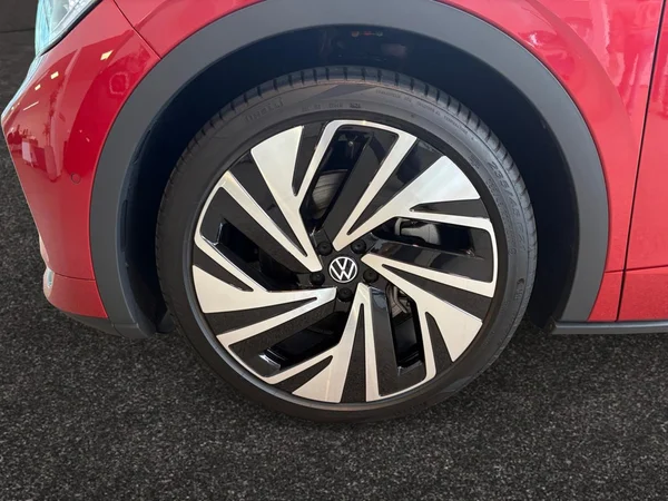 VOLKSWAGEN ID.5 (2026) — foto 14 van 23