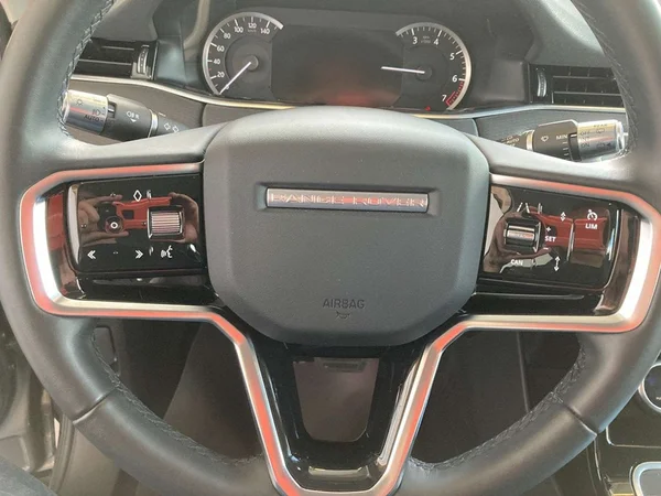 Land Rover Range Rover Evoque (2021) — foto 6 van 17