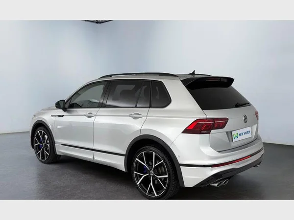 Volkswagen TIGUAN (2022) — foto 34 van 37
