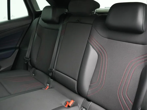VOLKSWAGEN ID.4 (2021) — foto 6 van 49