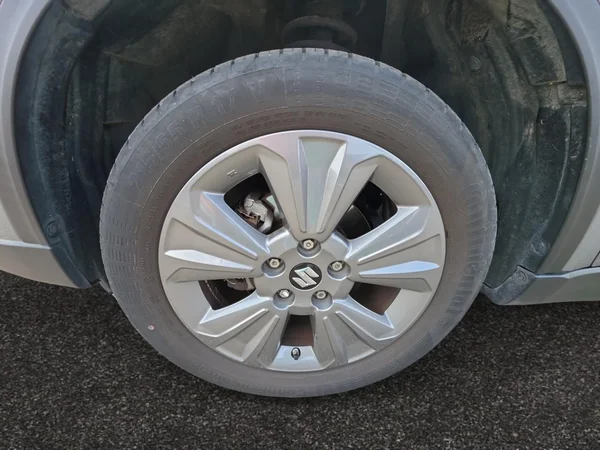 SUZUKI Vitara (2021) — foto 16 van 26