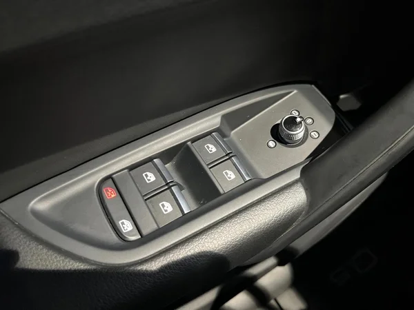 AUDI Q5 Sportback Dsl (2024) — foto 4 van 19