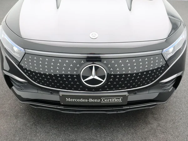 Mercedes-Benz EQB (2025) — foto 19 van 28