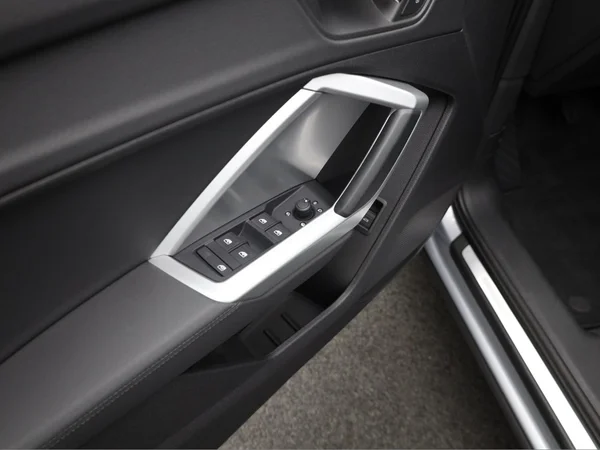 AUDI Q3 (2019) — foto 6 van 19