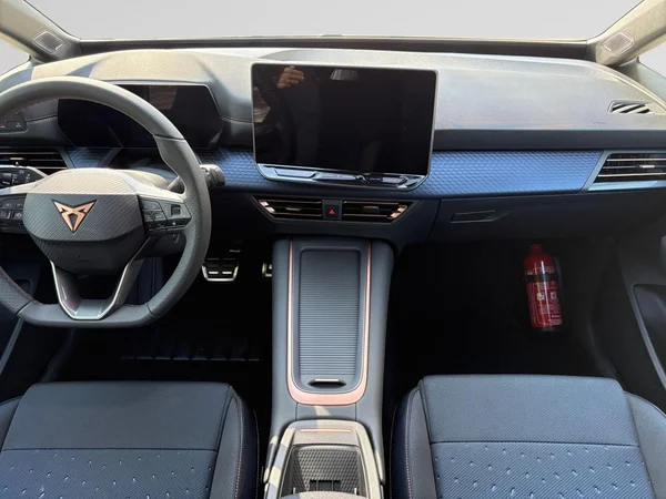 CUPRA Born (2026) — foto 2 van 24