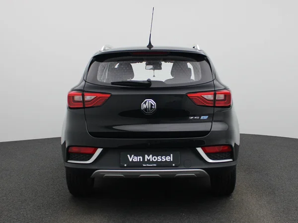MG ZS EV (2021) — foto 31 van 35