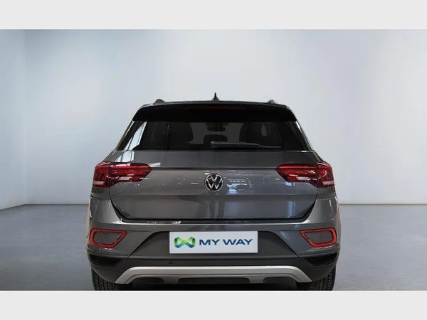 Volkswagen T-Roc (2024) — foto 26 van 28