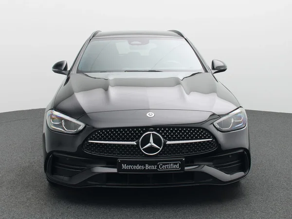 Mercedes-Benz C-Klasse (2023) — foto 23 van 33