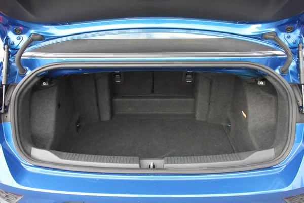 Volkswagen T-Roc (2021) — foto 32 van 39