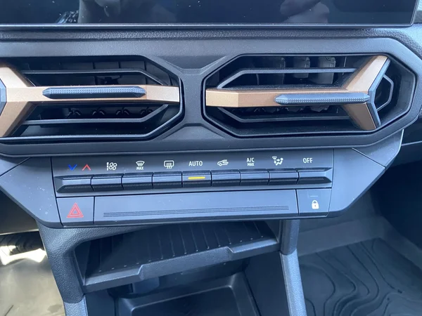 Dacia Duster (2025) — foto 10 van 20