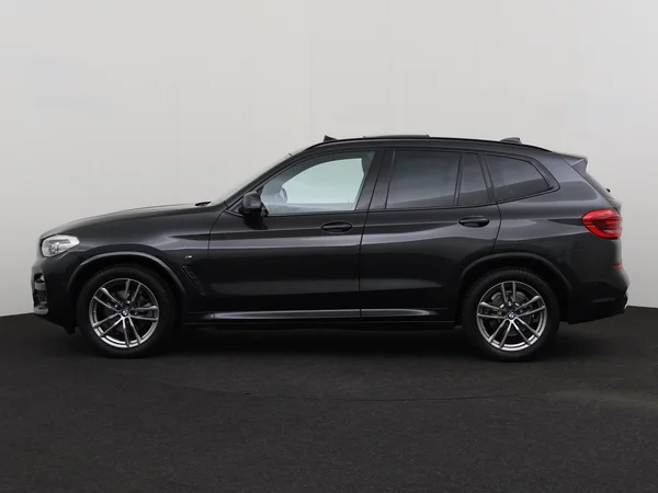 BMW X3 (2019) — foto 12 van 31