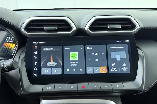 MG ZS Hybrid+ (HEV) (2025) — foto 3 van 21
