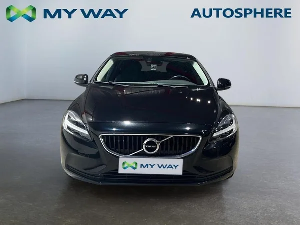VOLVO V40 (2019) — foto 26 van 31