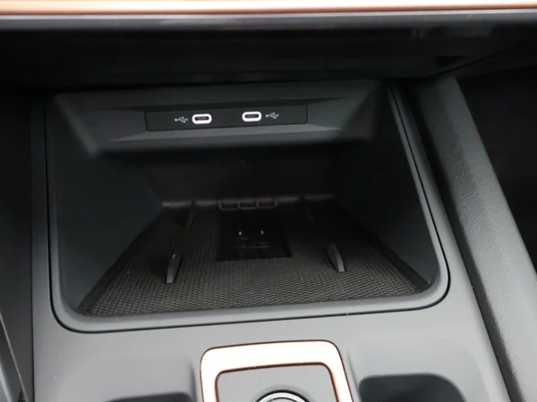 CUPRA Formentor (2025) — foto 13 van 26