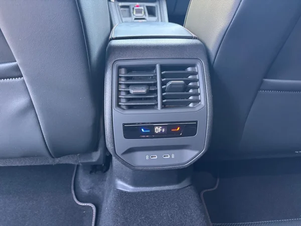 CUPRA Formentor (2022) — foto 18 van 22