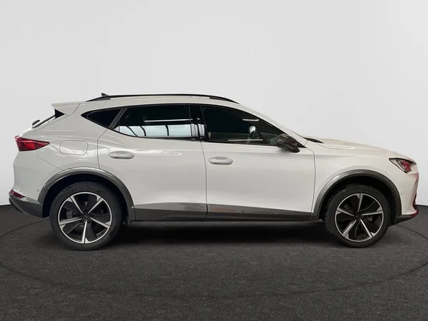 CUPRA Formentor (2023) — foto 19 van 22