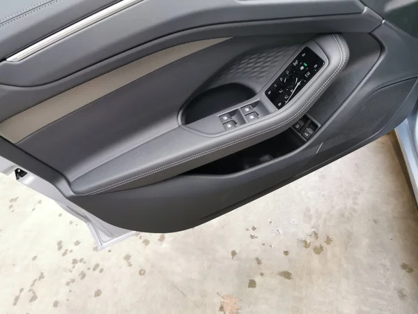 AUDI A6 e-hybrid (PHEV) (2026) — foto 5 van 16