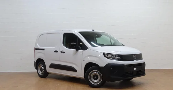 Opel Combo (2025) — foto 9 van 16