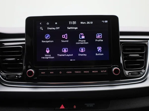 Kia Rio (2023) — foto 17 van 37