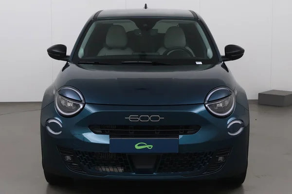 Fiat 600 (2025) — foto 12 van 21