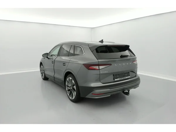 SKODA Enyaq (2023) — foto 26 van 30