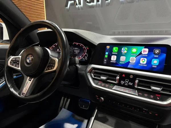 Bmw 330 (2020) — foto 18 van 36