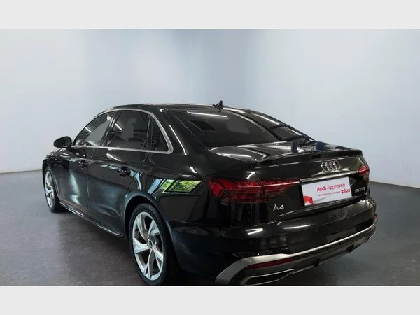 Audi A4 (2022) — foto 26 van 28