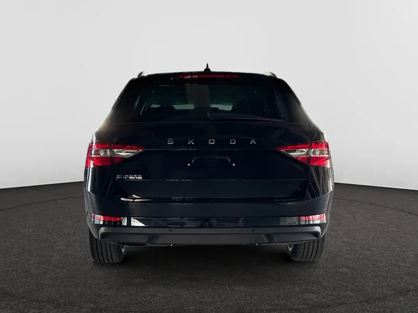 SKODA Superb Combi (2024) — foto 19 van 24