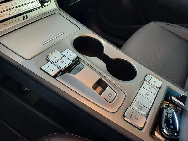 Hyundai Kona (2025) — foto 5 van 18