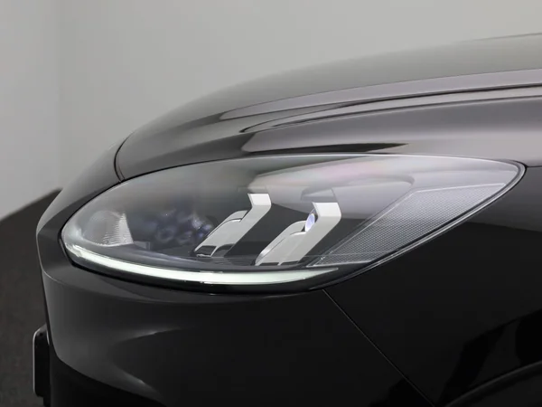 Ford Kuga (2022) — foto 7 van 30
