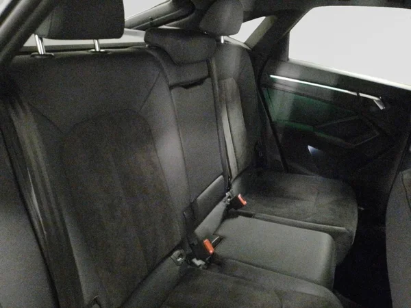 AUDI RS Q3 Sportback (2021) — foto 10 van 23