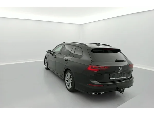 VOLKSWAGEN Golf VIII SW (2024) — foto 26 van 36