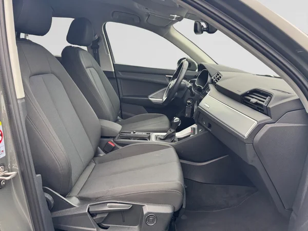 AUDI Q3 (2021) — foto 12 van 18