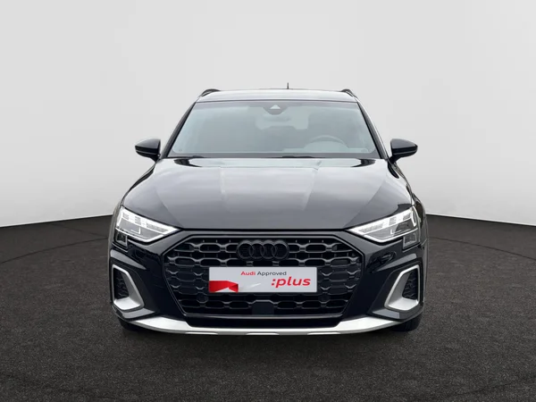 AUDI A3 Allstreet (2024) — foto 13 van 19