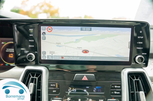 Kia Sorento (2021) — foto 81 van 131