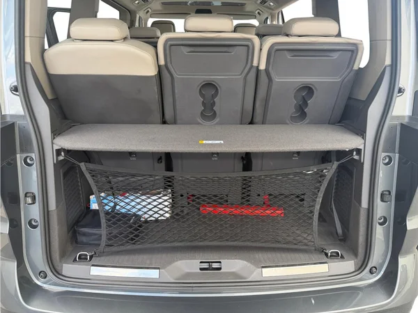 VOLKSWAGEN Multivan T7 Dsl (2023) — foto 9 van 23