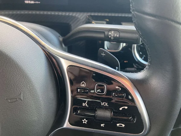 Mercedes-Benz CLA (2022) — foto 13 van 22