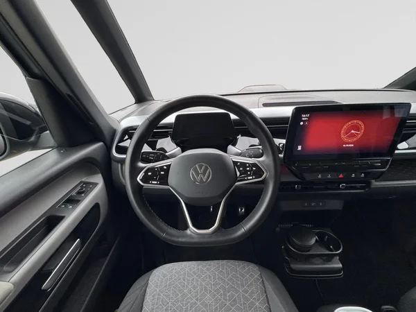 VOLKSWAGEN ID.Buzz (2023) — foto 17 van 19