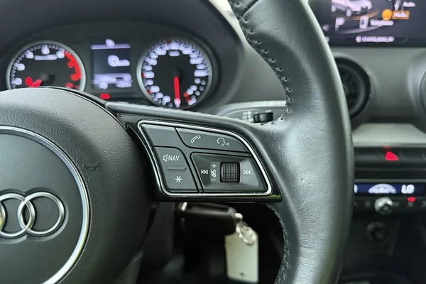 Audi Q2 (2019) — foto 6 van 22