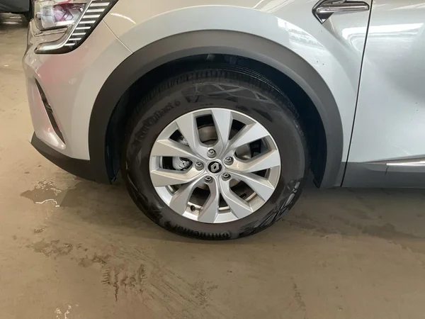 RENAULT Captur (2022) — foto 14 van 22