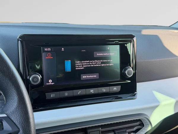 SEAT Arona (2023) — foto 6 van 18